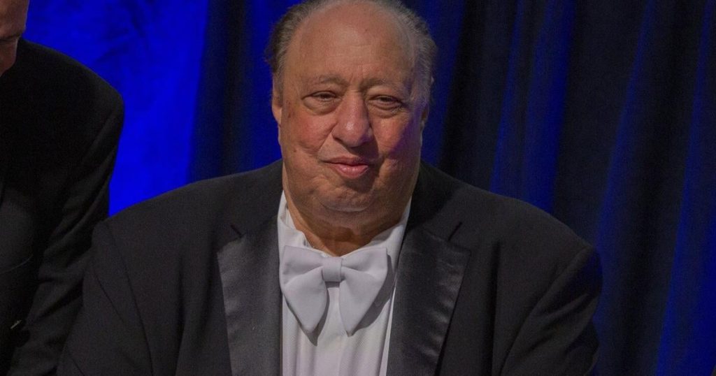 U.S. billionaire tells why he’s helping fund court fight to stop B.C. ostrich cull