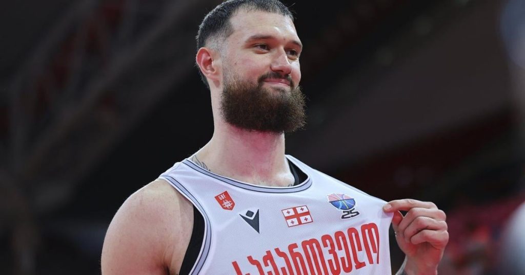 Raptors forward Mamukelashvili leads Georgia to 83-69 upset of Spain at EuroBasket