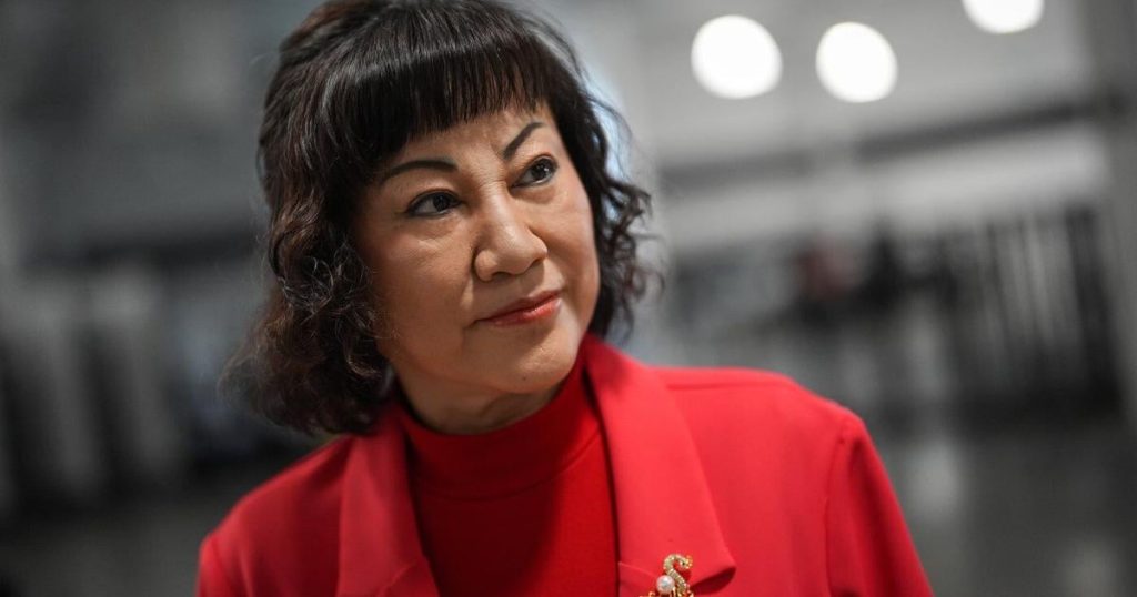 B.C. billionaire wanting Bay leases doesn’t have cash to launch new chain: landlord