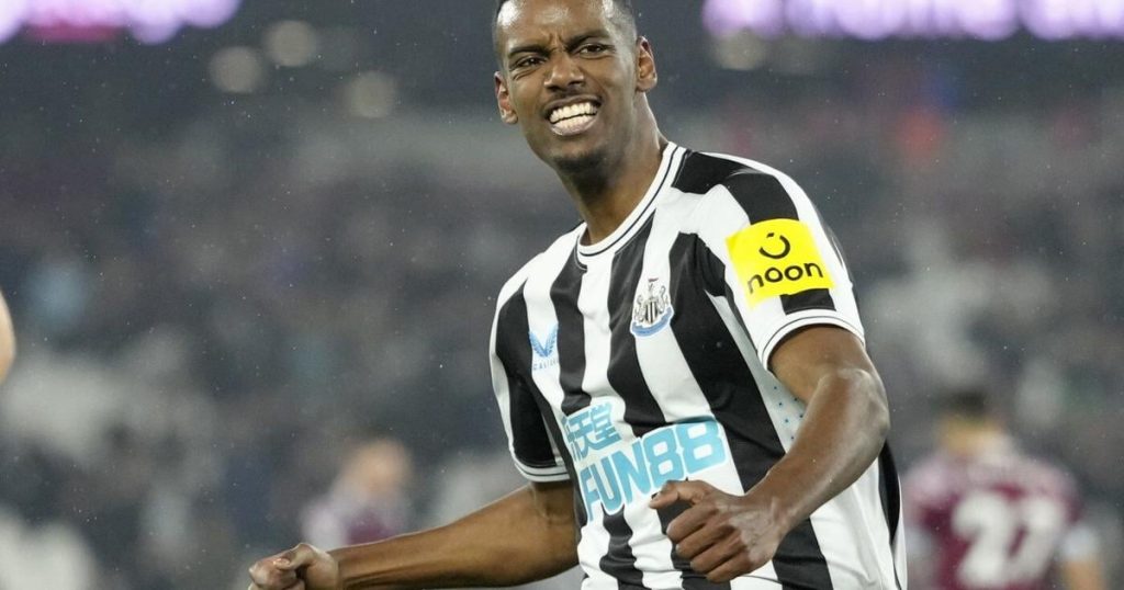 Liverpool signs Isak from Newcastle for British-record fee of 0 million