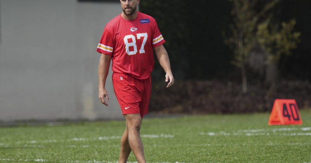 Travis Kelce on what’s changed since his engagement to Taylor Swift: ‘I got one more ring’