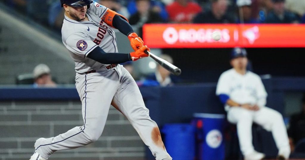 Diaz’s ninth inning homer snuffs out Blue Jays’ late rally as Astros win 3-2