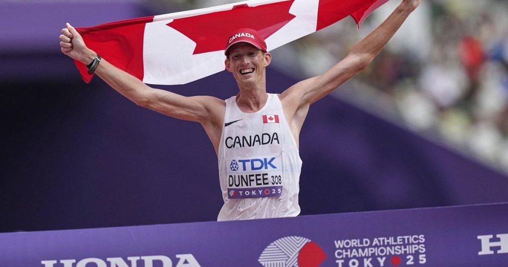 Dunfee wins gold in 35K race walk at World Athletics Championships
