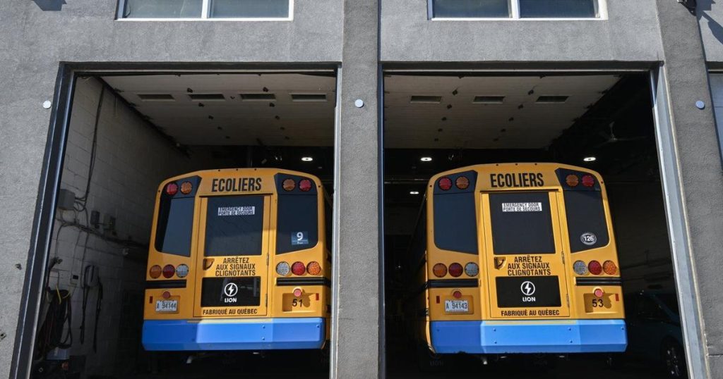 Many school bus routes still cancelled in Quebec because of Lion inspections