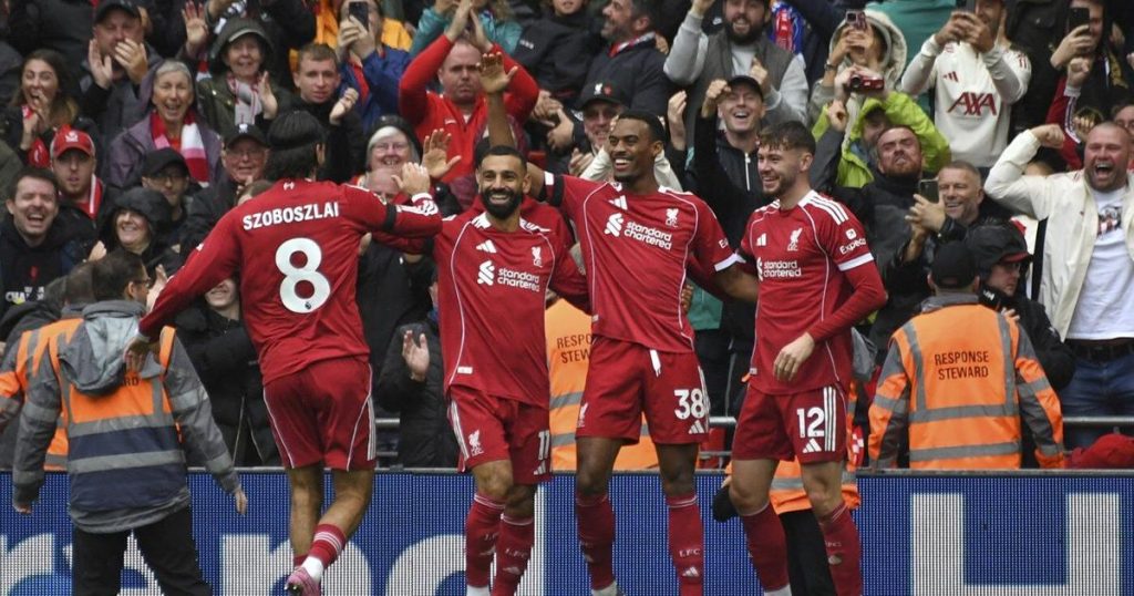 Liverpool stays perfect in Premier League after beating Everton