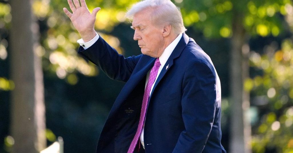 Trump hitting medium and heavy trucks with 25 per cent tariff on Nov. 1