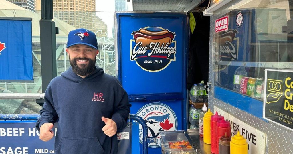 Toronto Blue Jays fans say ALCS Game 7 is like a Canadian heritage moment