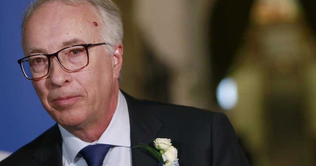 B.C. Conservative leader Rustad says he won’t quit, despite executives’ demand letter