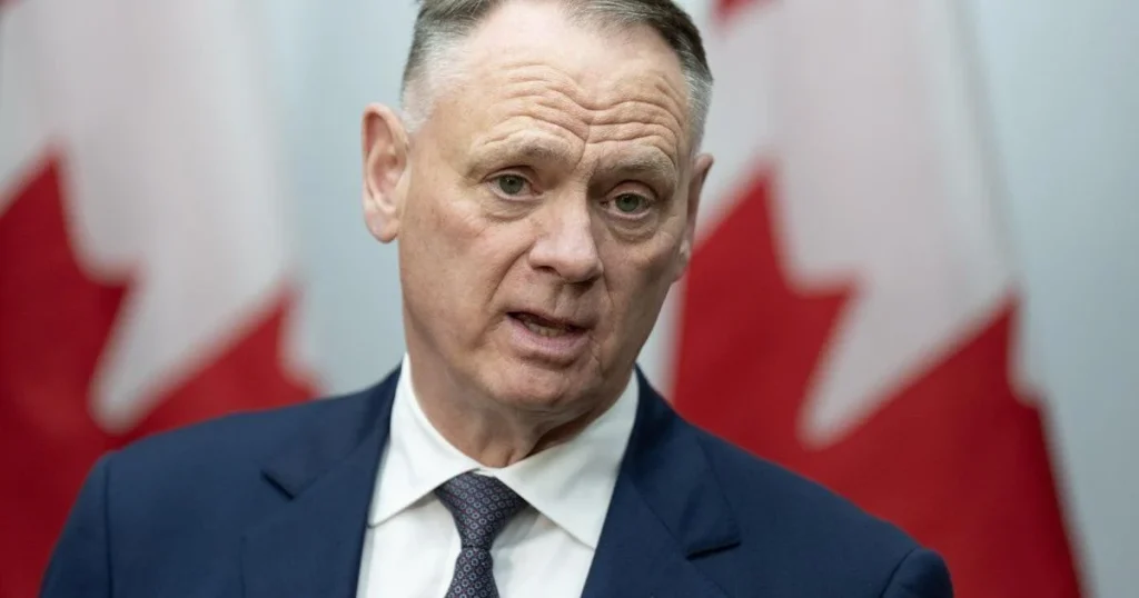 Ottawa to put  million toward developing a defence lab in Dartmouth, N.S.