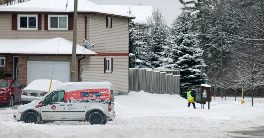 Canada Post ‘fully prepared’ for holiday rush after last year’s disruptive strike