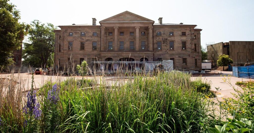 Two candidates vie for Progressive Conservative leadership in P.E.I.