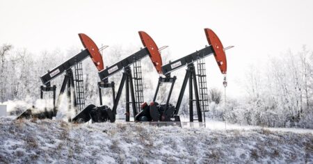 Forecasts predict lacklustre oil, higher Alberta gas prices in 2026 Forecasts predict lacklustre oil, higher Alberta gas prices in 2026