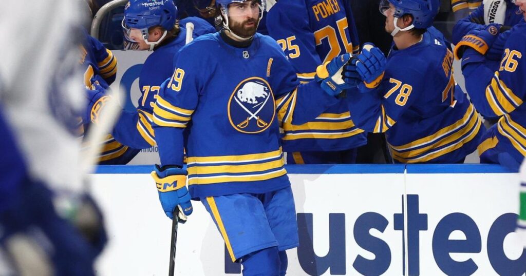 Tuch has goal and assist to lead surging Sabres past Canucks 5-3