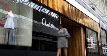 Aritzia sees record-breaking Black Friday, Q3 net income hits 8.9 million Aritzia sees record-breaking Black Friday, Q3 net income hits 8.9 million