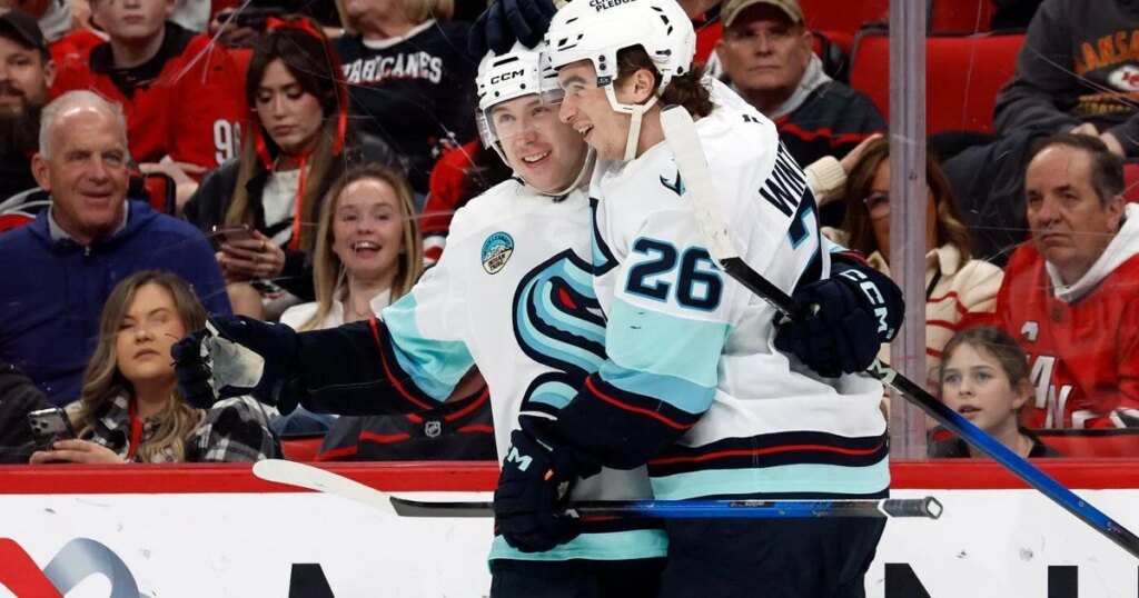 NHL roundup: Kraken rally from two goals down to beat Rangers 4-2