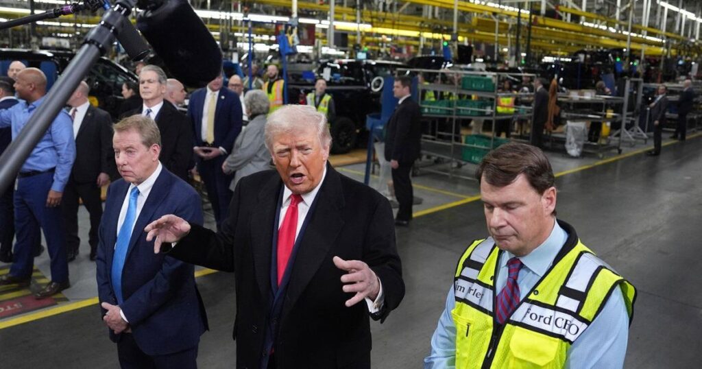 Trump says Americans ‘don’t need’ Canadian products, calls CUSMA ‘irrelevant’