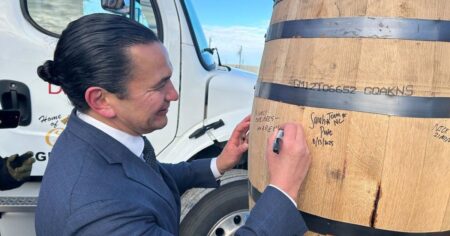 Manitoba Premier Kinew asks Ontario counterpart Ford to rethink Crown Royal boycott Manitoba Premier Kinew asks Ontario counterpart Ford to rethink Crown Royal boycott