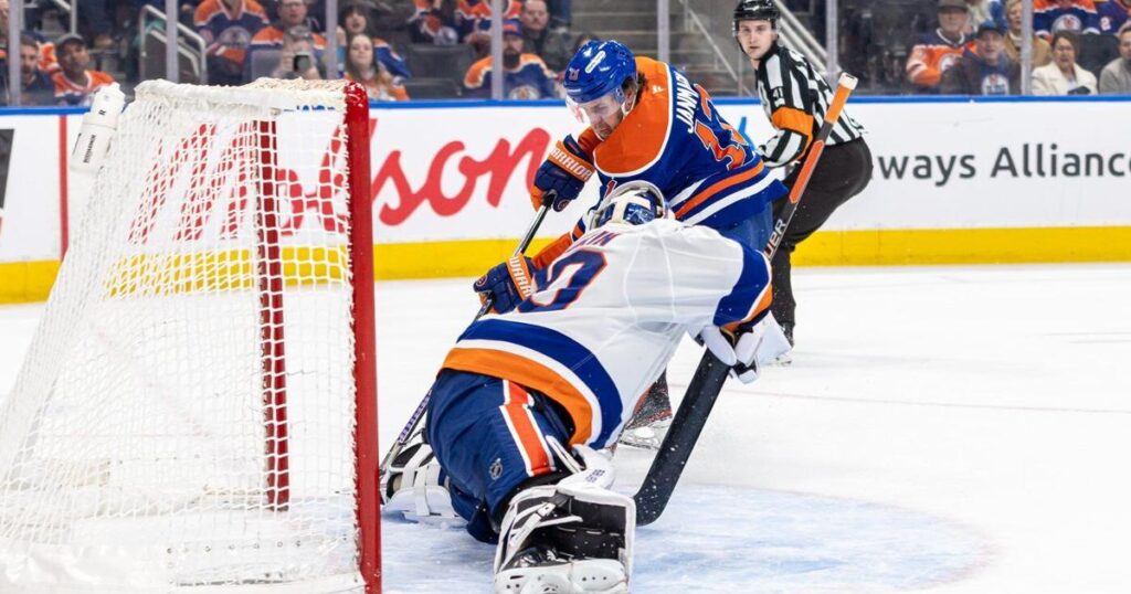 Sorokin’s 35-save shutout leads Islanders to 1-0 win over Oilers