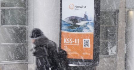 Who wants to buy a sub? Why South Korea’s Hanwha is advertising around Ottawa Who wants to buy a sub? Why South Korea’s Hanwha is advertising around Ottawa