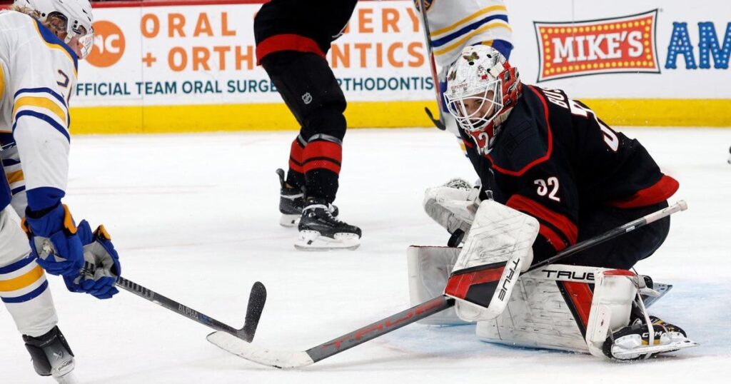 NHL roundup: Brandon Bussi makes 17 saves as Hurricanes edge Sabres 2-1