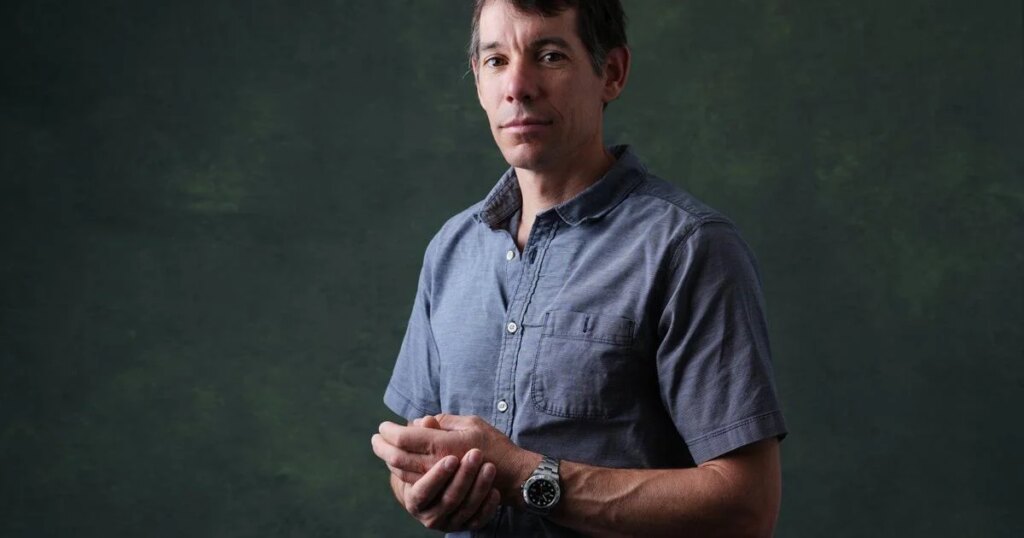 Alex Honnold is climbing Taipei 101 with no ropes, live on TV. It’s drawing excitement – and concern