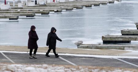 You’re at risk of frostbite in this bitterly cold weather. Here’s what to know You’re at risk of frostbite in this bitterly cold weather. Here’s what to know