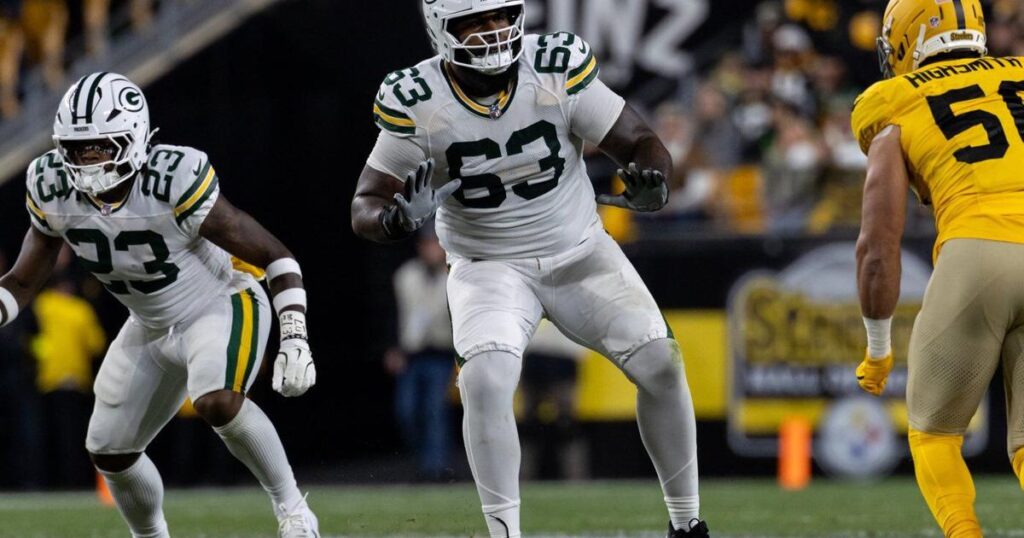 Packers offensive tackle Rasheed Walker arrested on gun possession charge at LaGuardia Airport