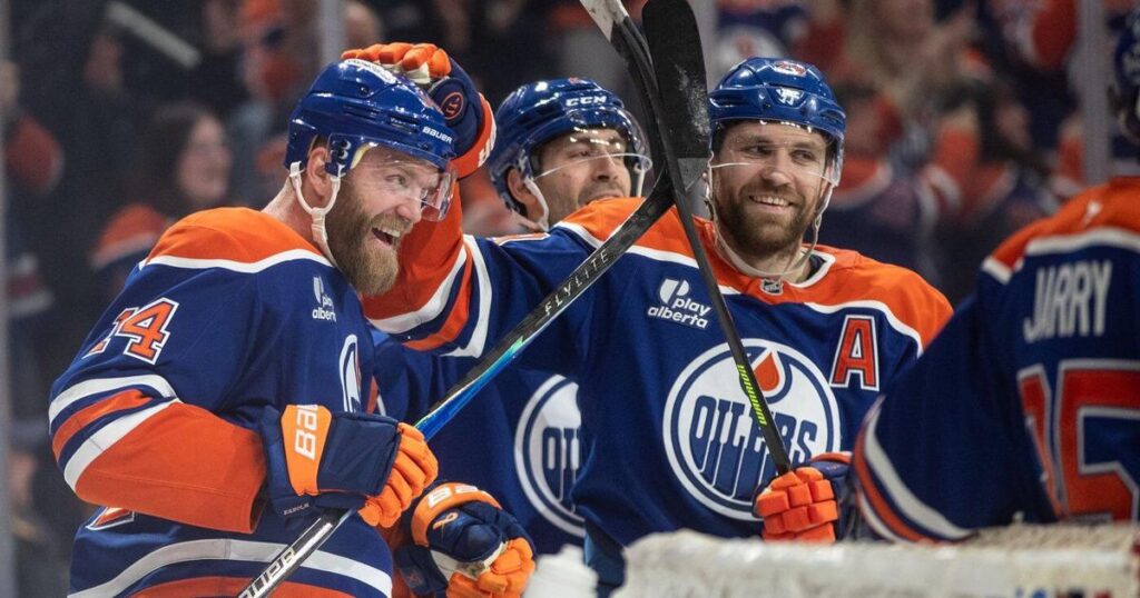 Defenceman Mattias Ekholm scores first hat trick, helps Edmonton Oilers make history