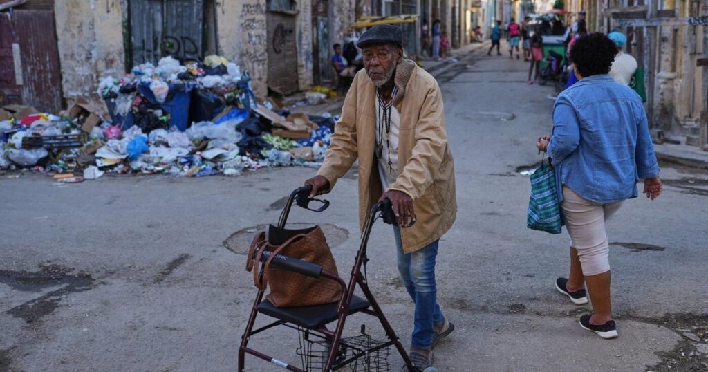 U.S. faceoff with Cuba could put Canada ‘in a vise grip’: former ambassador