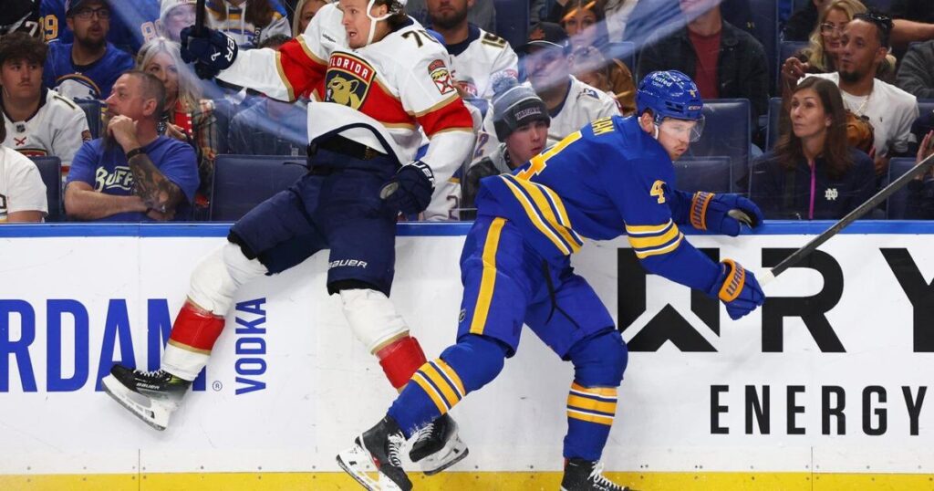 NHL roundup: Zucker scores the winner as surging Sabres pounce on Panthers 5-3