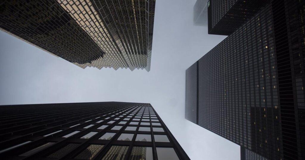 CBRE sees commercial real estate investment rising to B this year