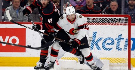 Jordan Staal’s late goal lifts Hurricanes past Senators 4-3 Jordan Staal’s late goal lifts Hurricanes past Senators 4-3