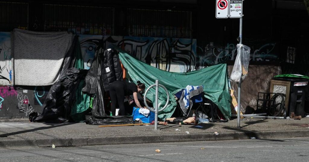 Media exclusion zone during 2023 Vancouver decampment ‘unlawful,’ report finds