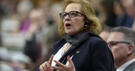 Ottawa extends express immigration entry to researchers, military applicants Ottawa extends express immigration entry to researchers, military applicants