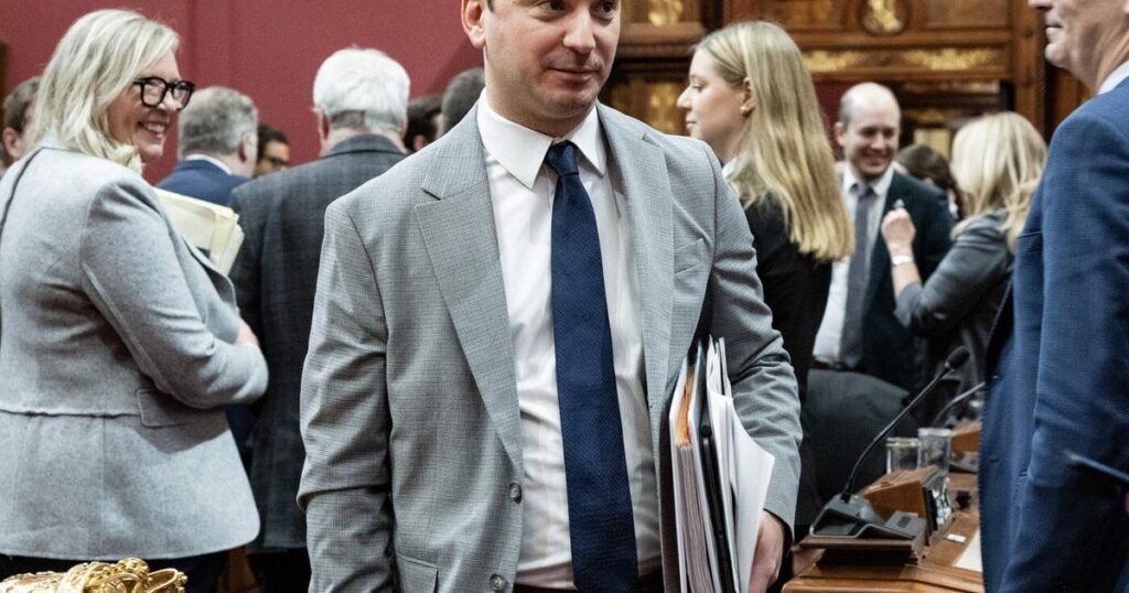 Quebec justice minister withdraws article on abortion rights in constitution bill