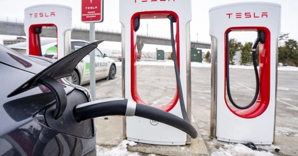 Feds knew EV rebates were running out months before telling public, documents suggest