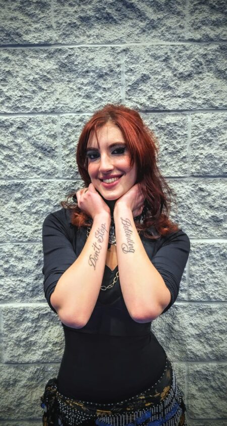 Pop Singer, Songwriter Olivia Hahn Signs With Renowned Music Producer Mark S Berry’s AMG Corp Pop Singer, Songwriter Olivia Hahn Signs With Renowned Music Producer Mark S Berry’s AMG Corp