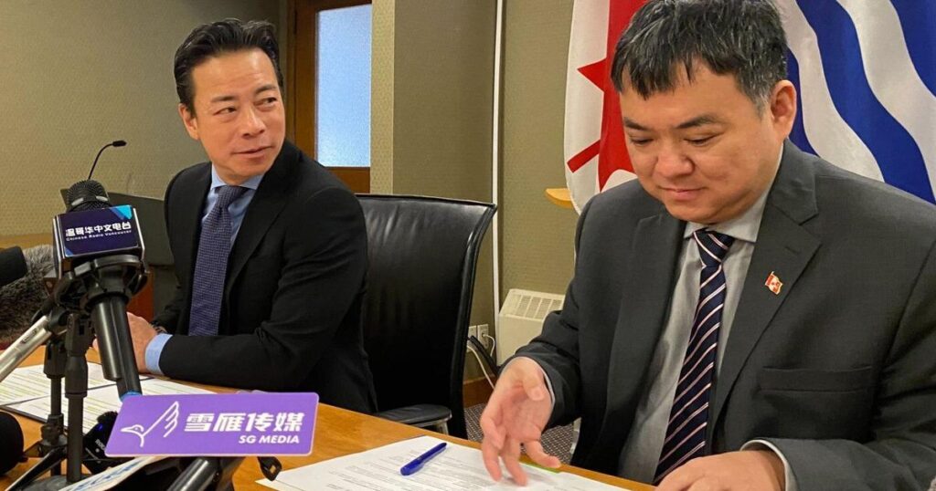 Vancouver Mayor Sim sends apology to Chinese media over drug slur of his opponent