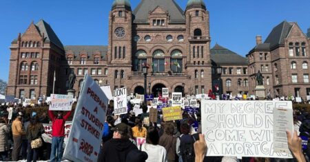 Students protest cuts to OSAP grants; arrests made during rally at Queen’s Park Students protest cuts to OSAP grants; arrests made during rally at Queen’s Park