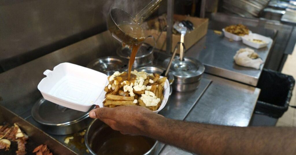 Dairy group to seek designated status for ‘Quebec poutine cheese’