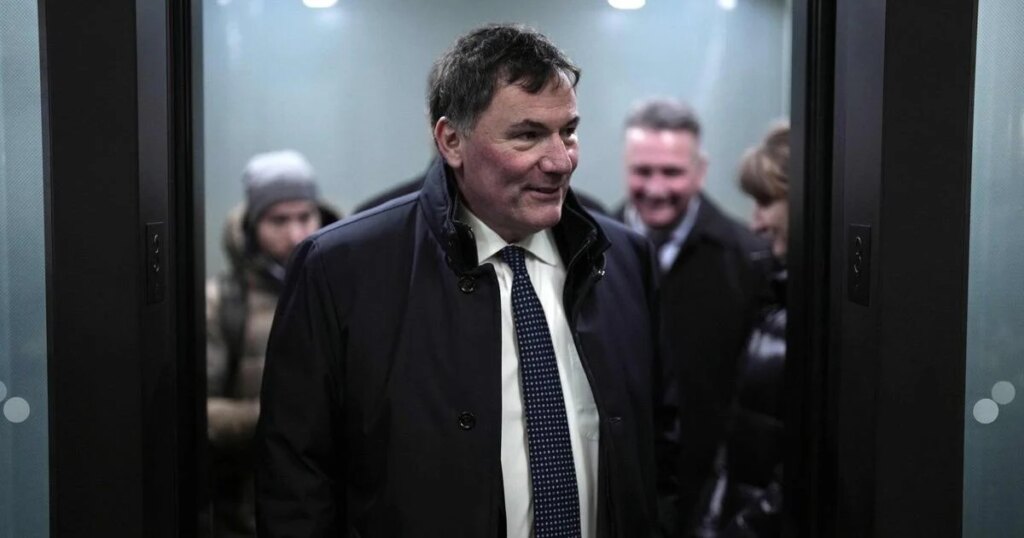 Canada’s new trade team meets Trump’s trade czar in Washington to talk CUSMA review