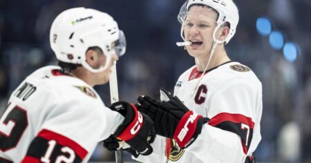 Senators pull away with four-goal spree, beat Kraken 7-4 Senators pull away with four-goal spree, beat Kraken 7-4