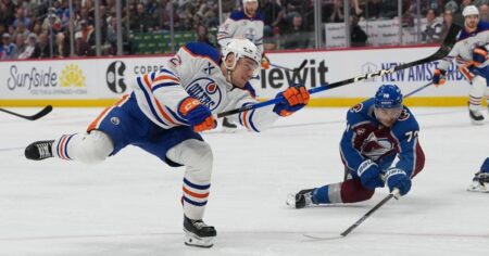 McDavid’s late power-play winner lifts Oilers past Avalanche 4-3 McDavid’s late power-play winner lifts Oilers past Avalanche 4-3