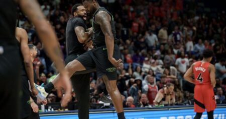 Murphy, Murray lead Pelicans to 122-111 win over Raptors in Ingram’s return to New Orleans Murphy, Murray lead Pelicans to 122-111 win over Raptors in Ingram’s return to New Orleans