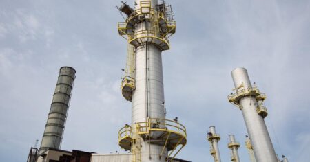 What will the carbon price cost the oilsands? A Timbit per barrel, one analysis says What will the carbon price cost the oilsands? A Timbit per barrel, one analysis says