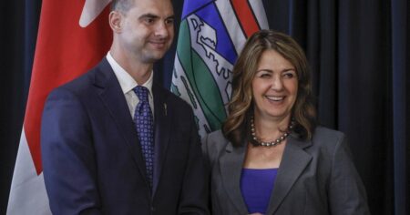 Alberta orders third-party review of Calgary’s ongoing water rationing woes Alberta orders third-party review of Calgary’s ongoing water rationing woes
