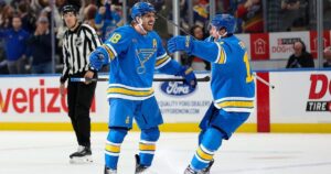 Robert Thomas scores with 9 seconds left in OT as the Blues beat the Oilers 3-2