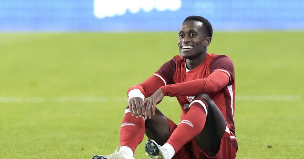 Soccer Canada unveils new World Cup jerseys, gets funding for youth initiatives