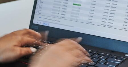 ‘Admin hangouts’ an antidote to procrastination while having fun with friends ‘Admin hangouts’ an antidote to procrastination while having fun with friends