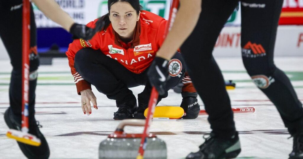 Canada’s Einarson reaches semifinals at women’s world curling championship